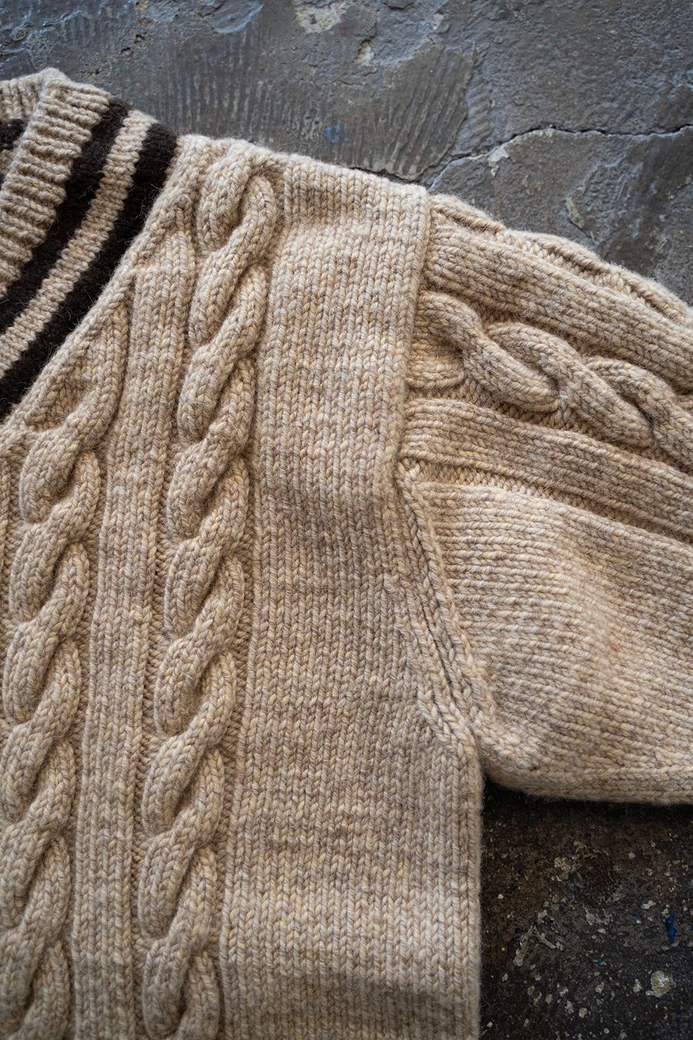 【ラスト1点】camel/cashmere HAND KNITTING cricket sweater(CAMEL)