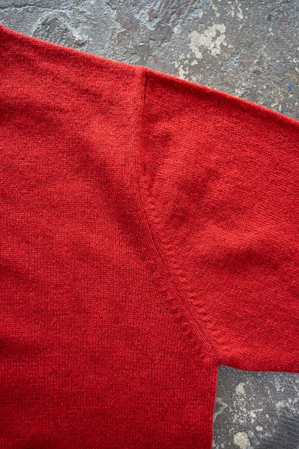 【25AW】ダメージクルーネックニット(VERMILION RED)