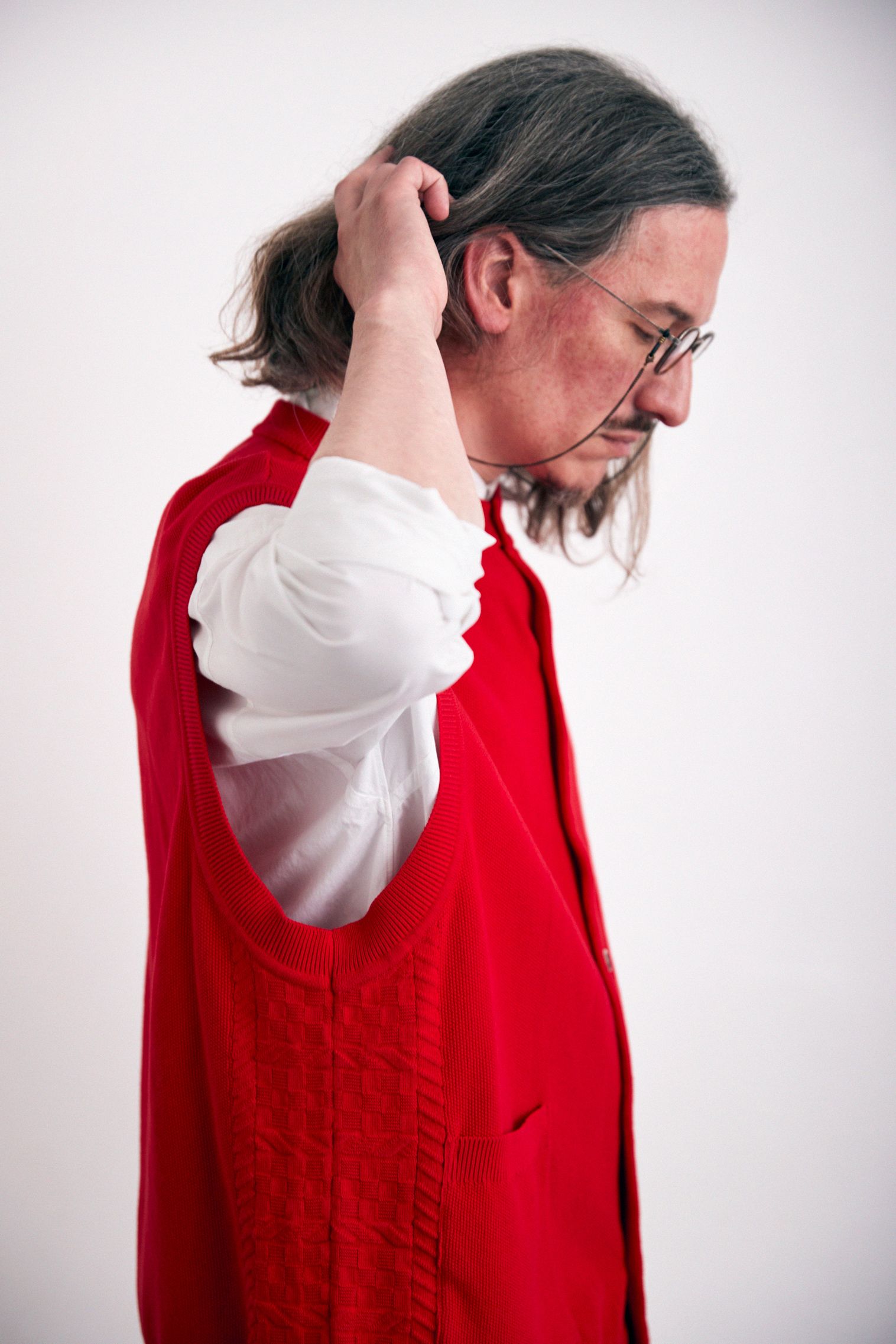 YASHIKI - 【24SS】Tsukushi Vest(RED) | Salty