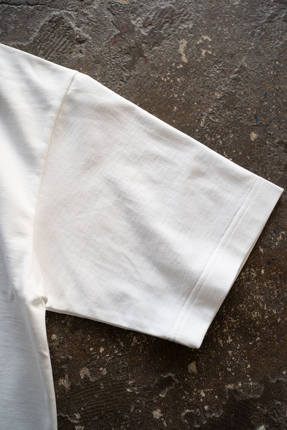 【ラスト1点】【22SS】オーガニックスビンコットンスプリットヨークTシャツ(WHITE)