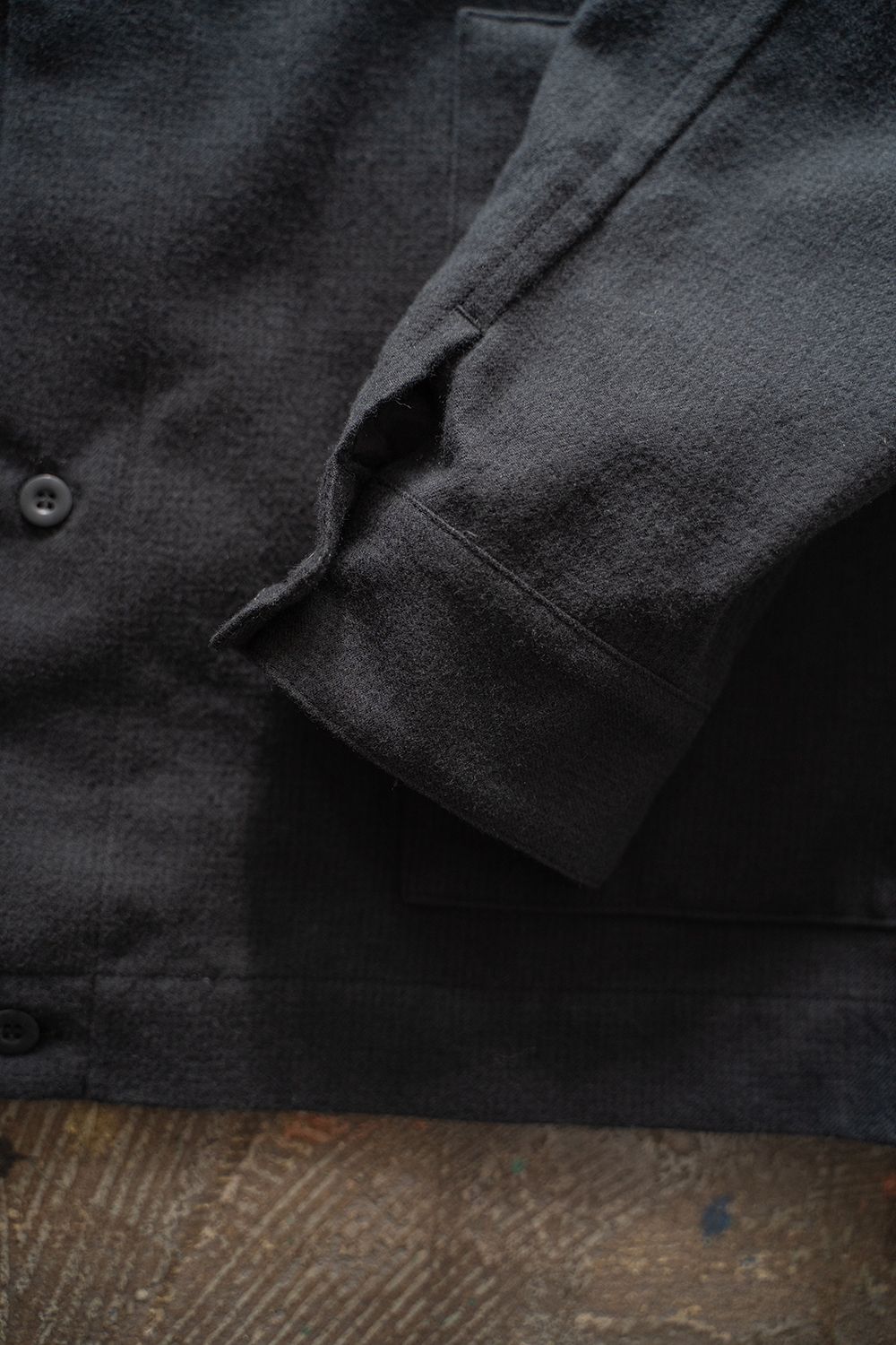 【ラスト1点】【24AW】ウール×コットンシャツブルゾン(BLACK NAVY)