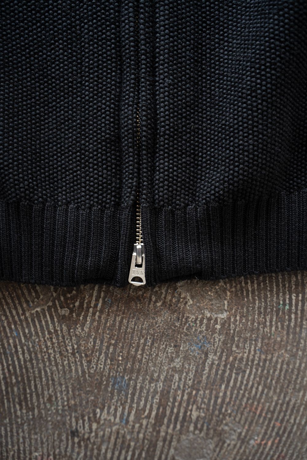 【26AW】10Gニットジップカーディガン(BLACK)