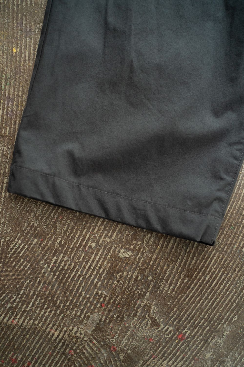 【ラスト1点】【24AW】ディープタックイージーパンツ(CHARCOAL)