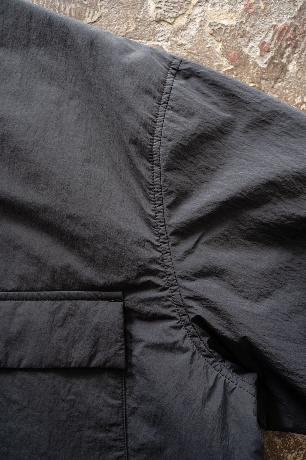 【25AW】シンサレートシャツブルゾン(INK BLACK)
