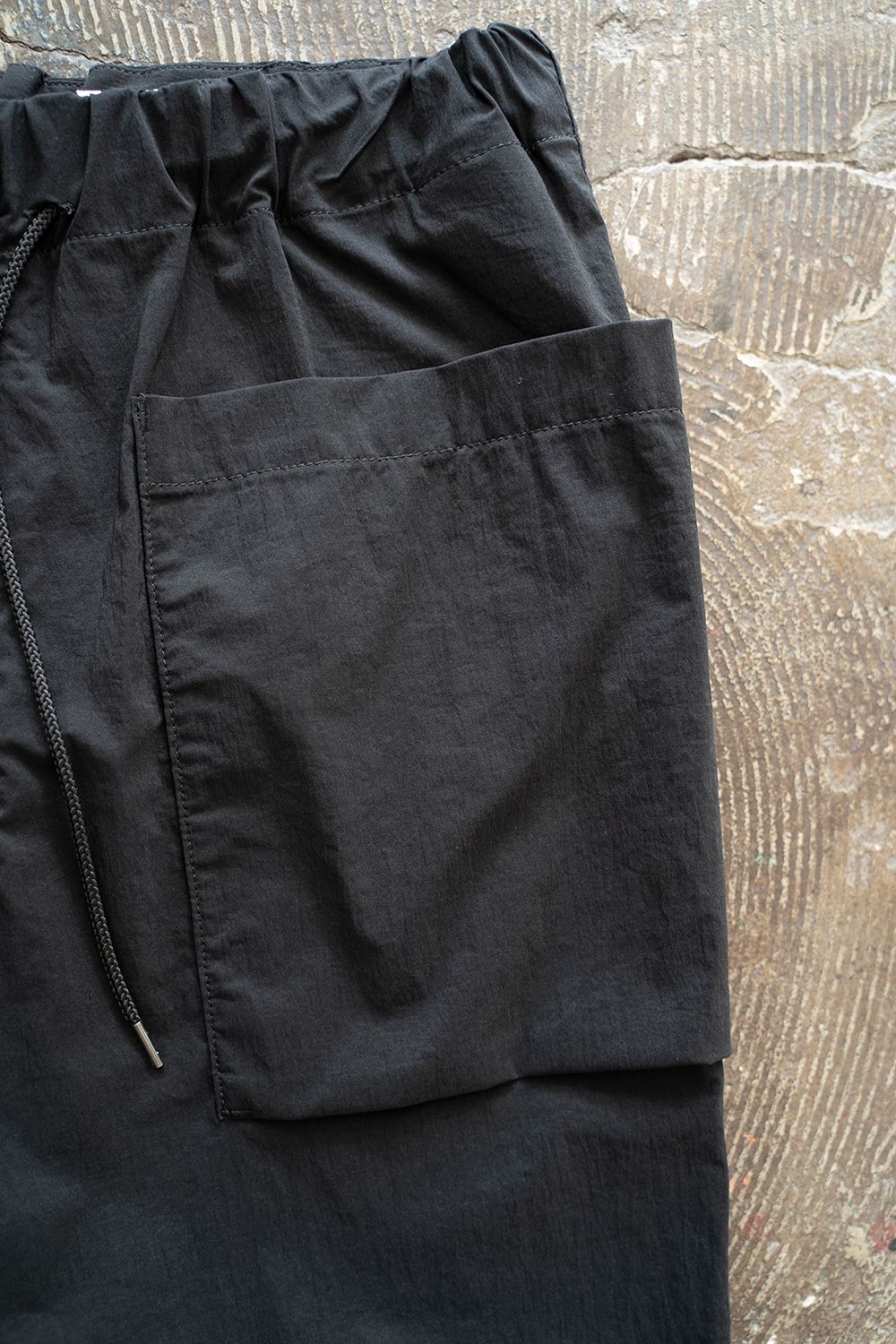 【ラスト1点】【23SS】タスランナイロンパッチポケットイージーパンツ(BLACK)
