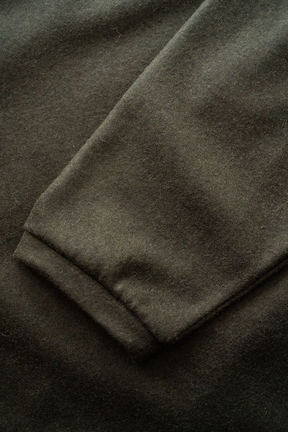 【25AW】ウール×シルクプルオーバー(OLIVE)