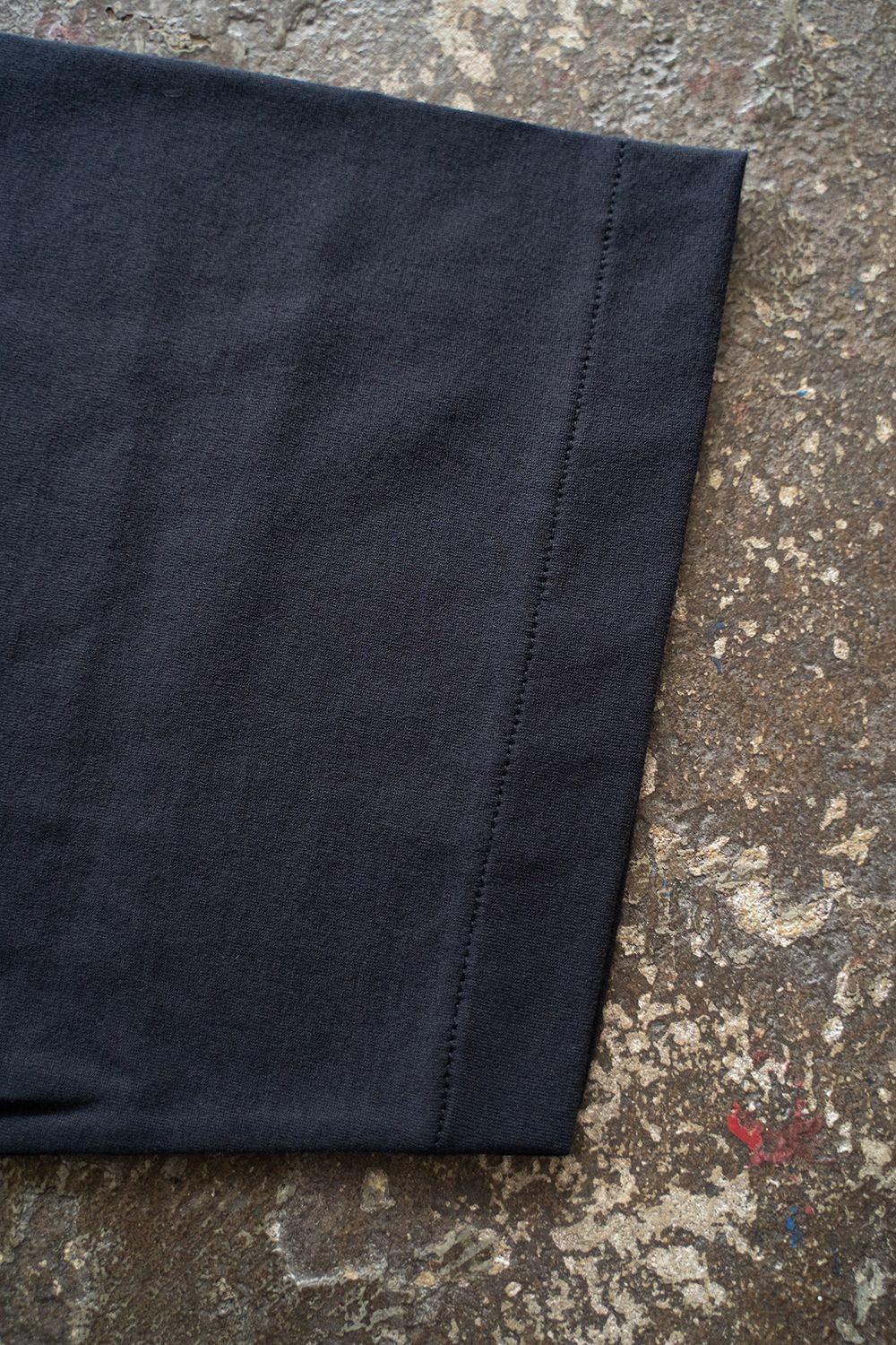 【ラスト1点】【25SS】オーバーサイズネックリブTシャツ(BLACK NAVY)