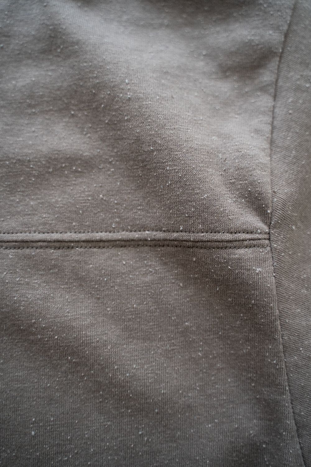 【ラスト1点】【24SS】シルク混フットボールTシャツ(SLATE GRAY)