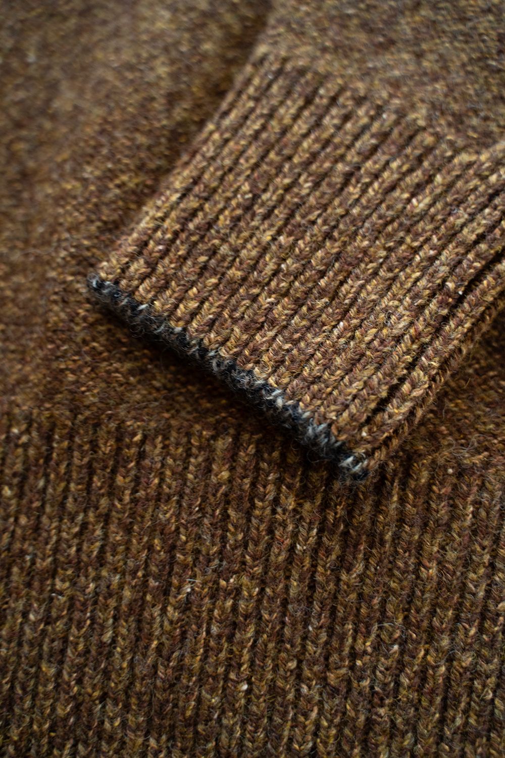 【ラスト1点】Yak/Shetland wool/Nep crew neck sweater(CURRY)