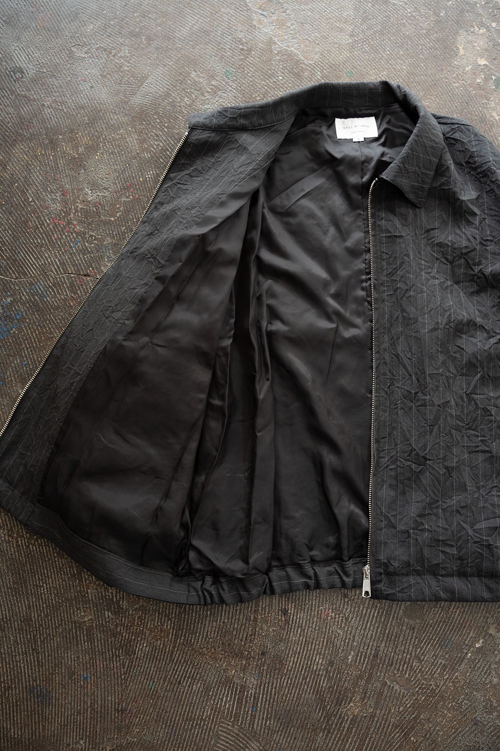 【26AW】先染めポリエステルジップブルゾン(CHARCOAL)
