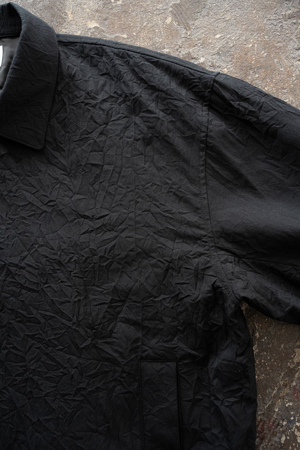 【26AW】先染めポリエステルジップブルゾン(BLACK)