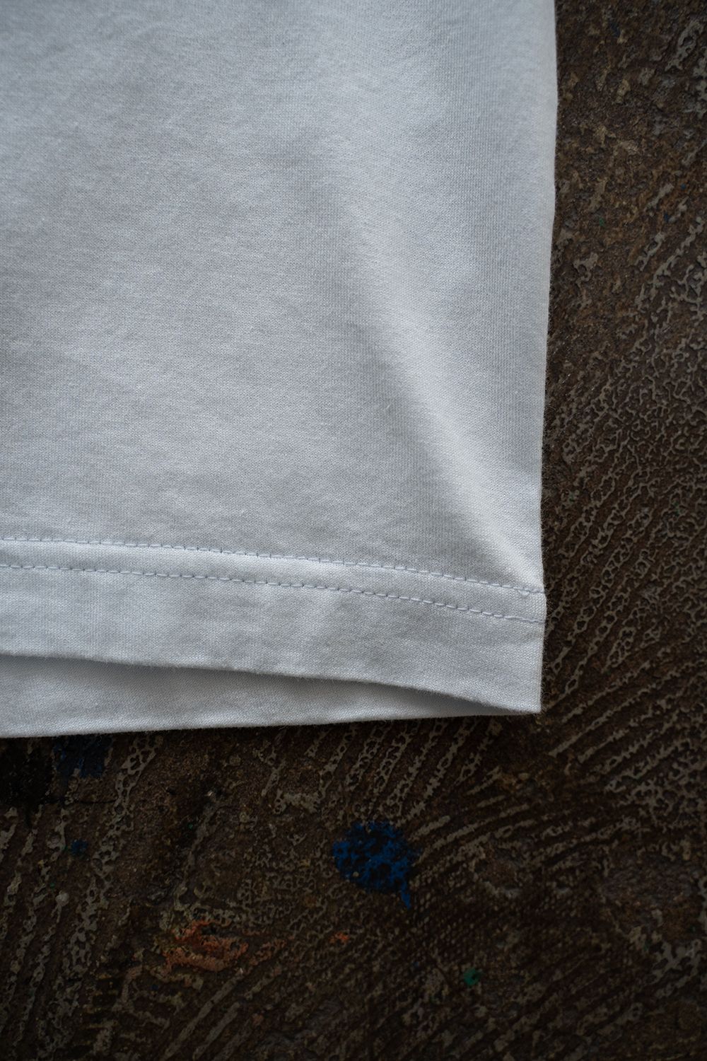 【ラスト1点】【25SS】バックプリントTシャツ(SAX BLUE)