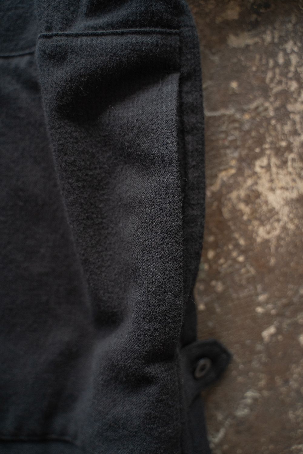 【ラスト1点】【24AW】ウール×コットンシャツブルゾン(BLACK NAVY)