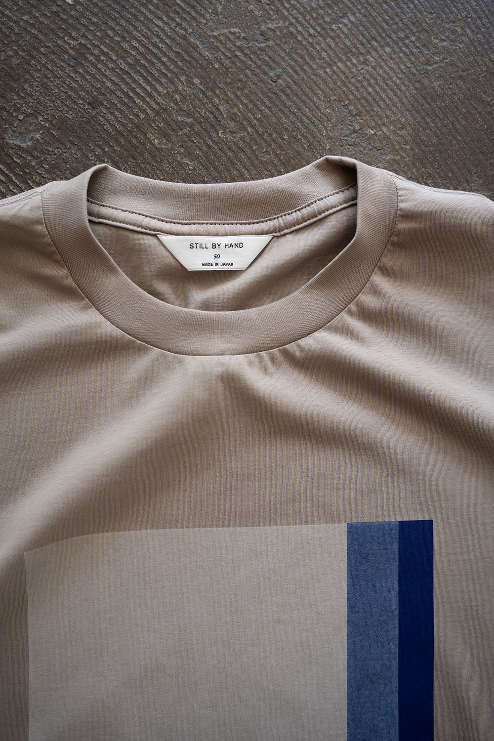 【26SS】シルクスクリーンプリントTシャツ(GREIGE)