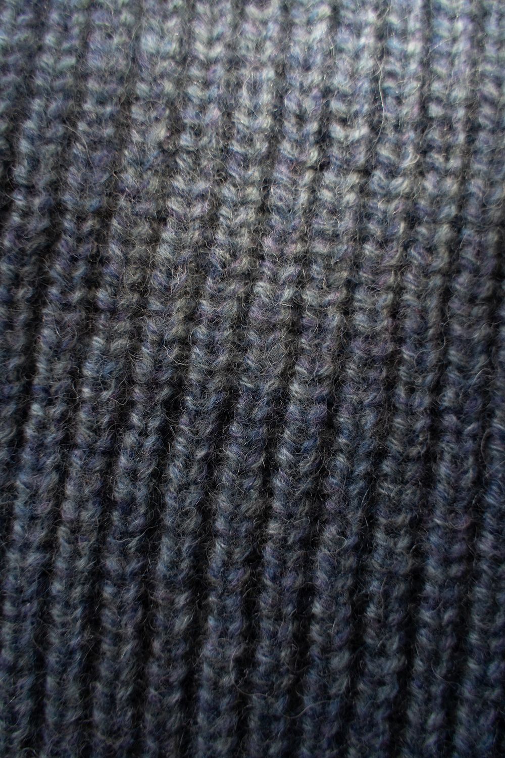 【ラスト1点】brushed yak/Shetland wool turtle neck sweater(LAVENDER)
