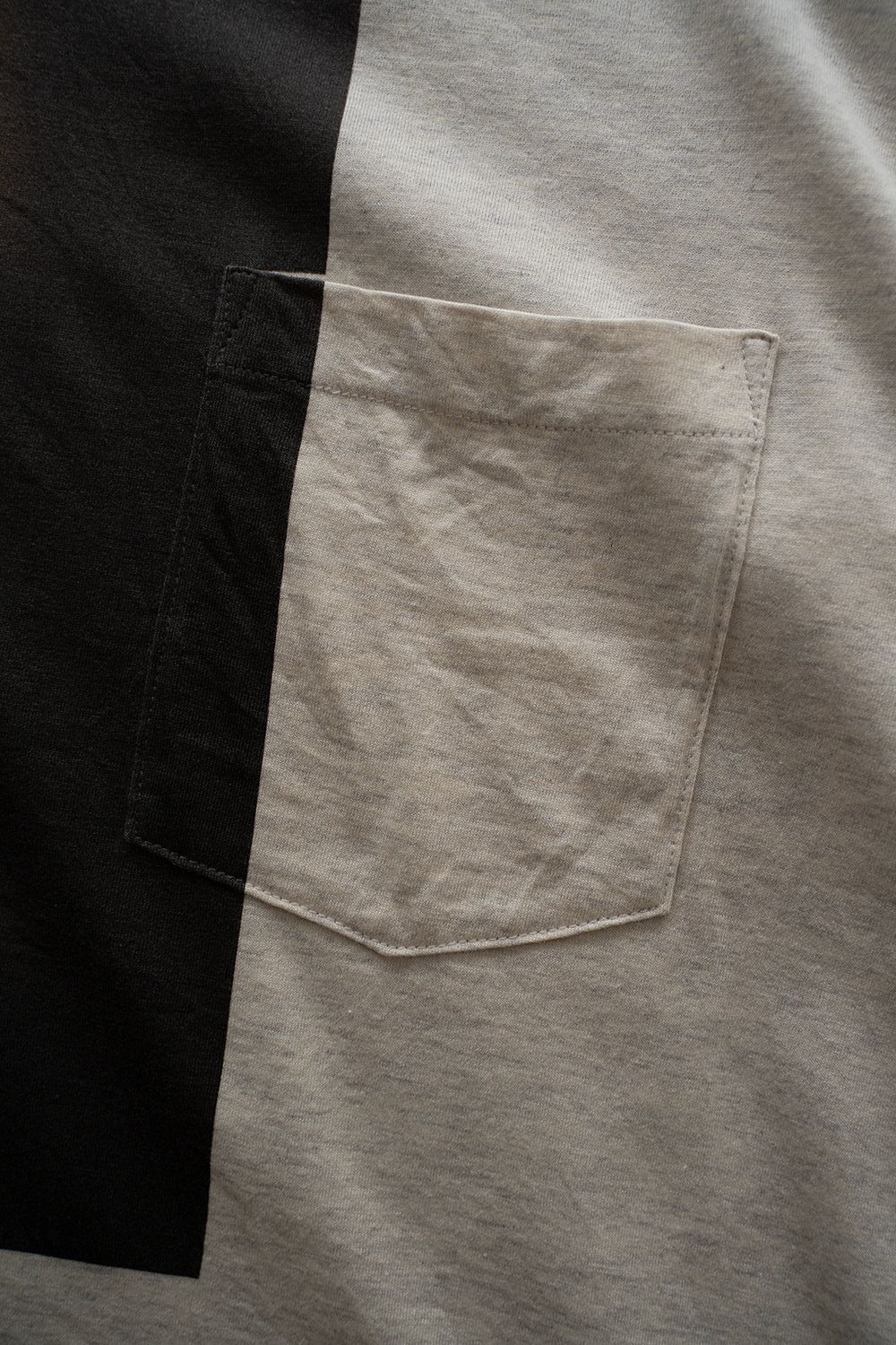 【ラスト1点】【25SS】グラフィックTシャツ(OATMEAL)