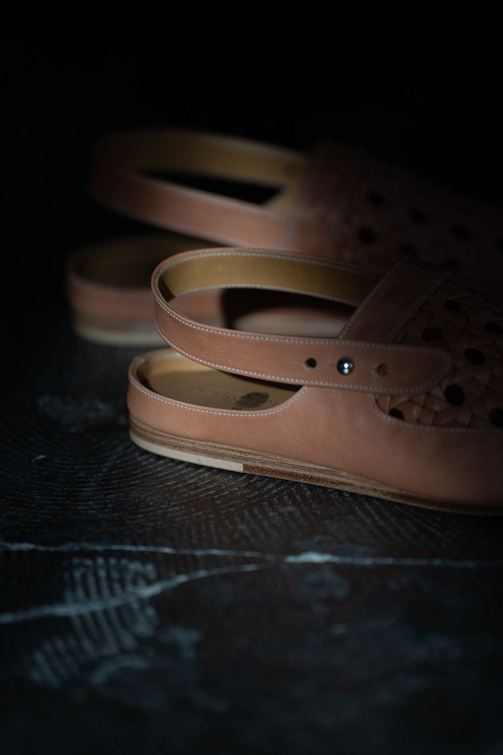 Cage Sandal(camel)