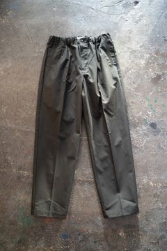 【ラスト1点】【22AW】甘撚りオックス2タックイージーパンツ(CHARCOAL)
