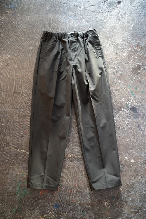 【ラスト1点】【22AW】甘撚りオックス2タックイージーパンツ(CHARCOAL)