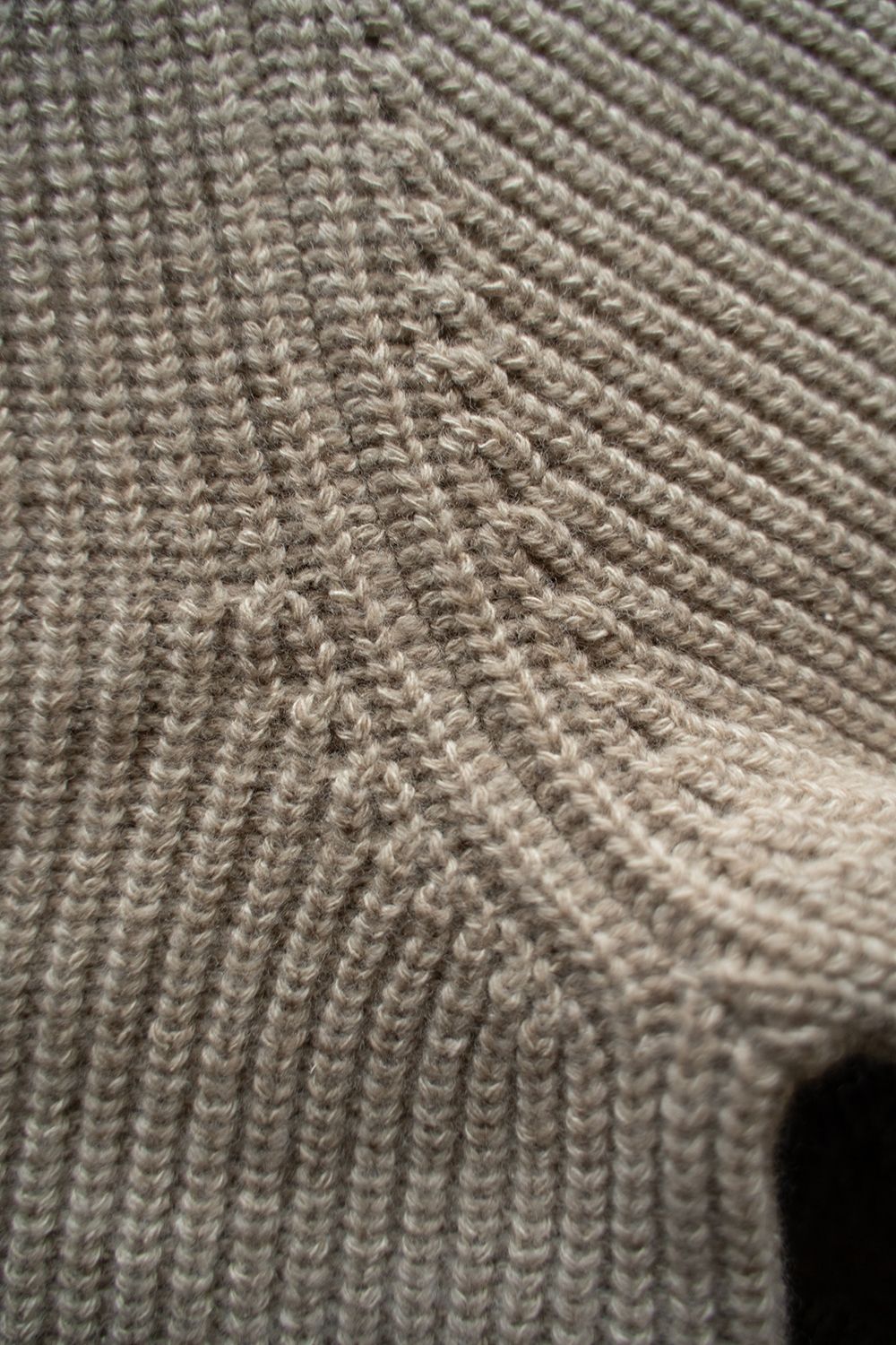 【ラスト1点】【24AW】ウール×シルクハイネックニット(BEIGE)