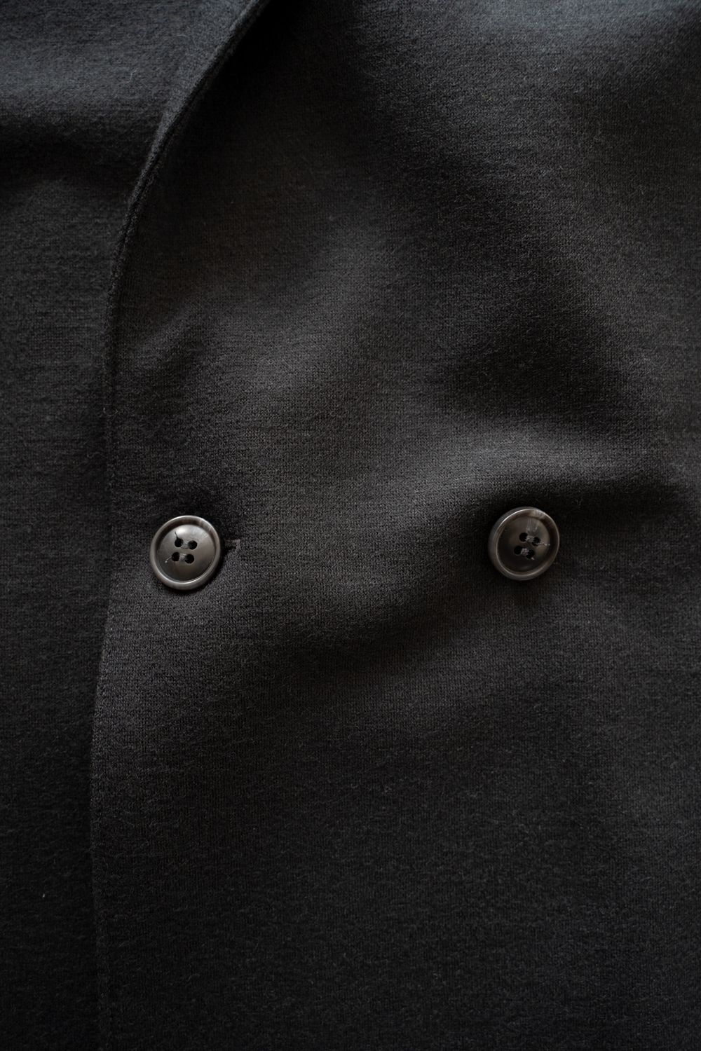 【25AW】ウールジャージーダブルジャケット(CHARCOAL)