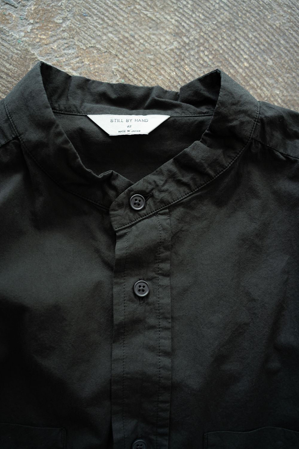 【26AW】ガーメントダイバンドカラーオーバーシャツ(INK BLACK)