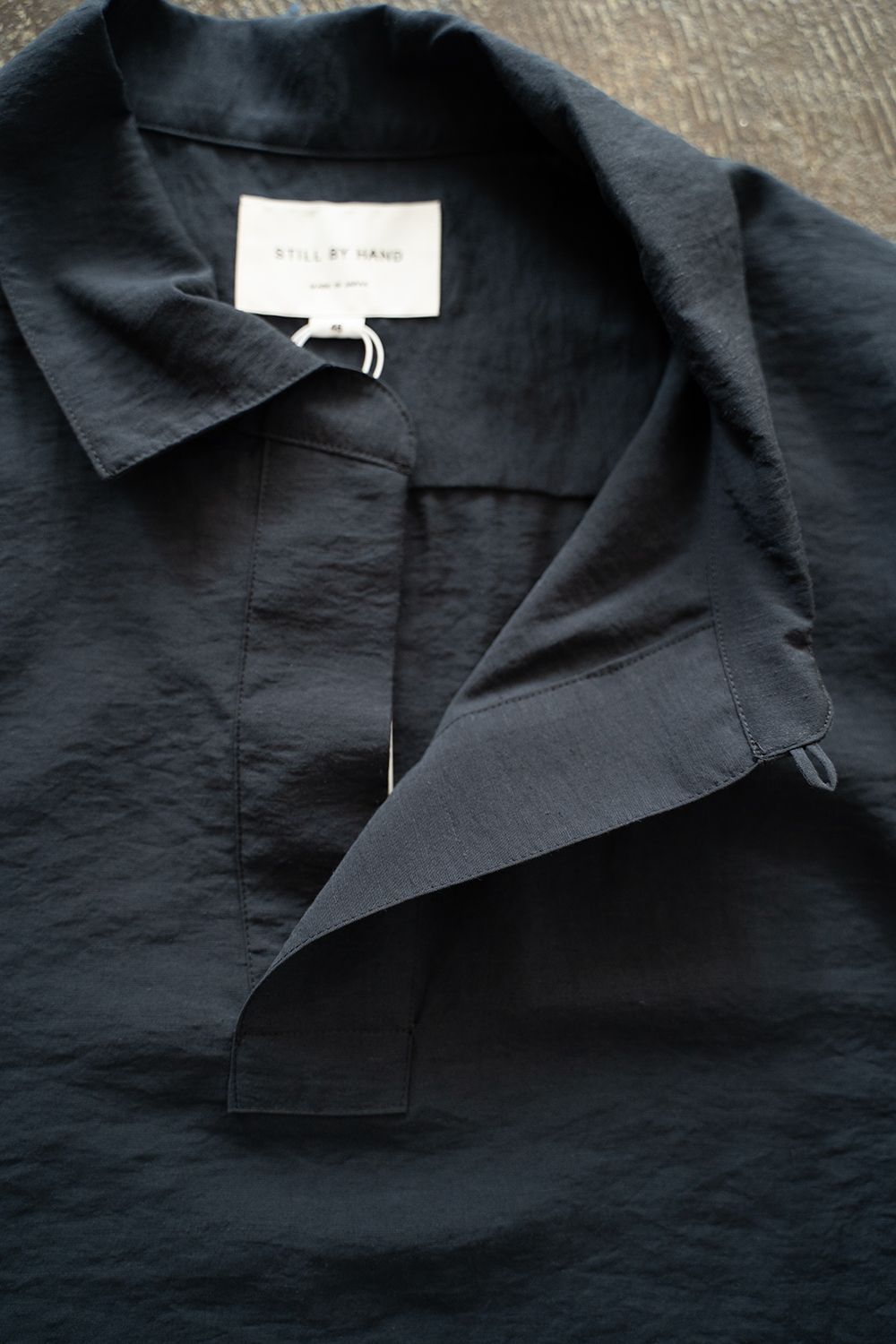 【ラスト1点】【25SS】レーヨン×リネン半袖スキッパーシャツ(NAVY)