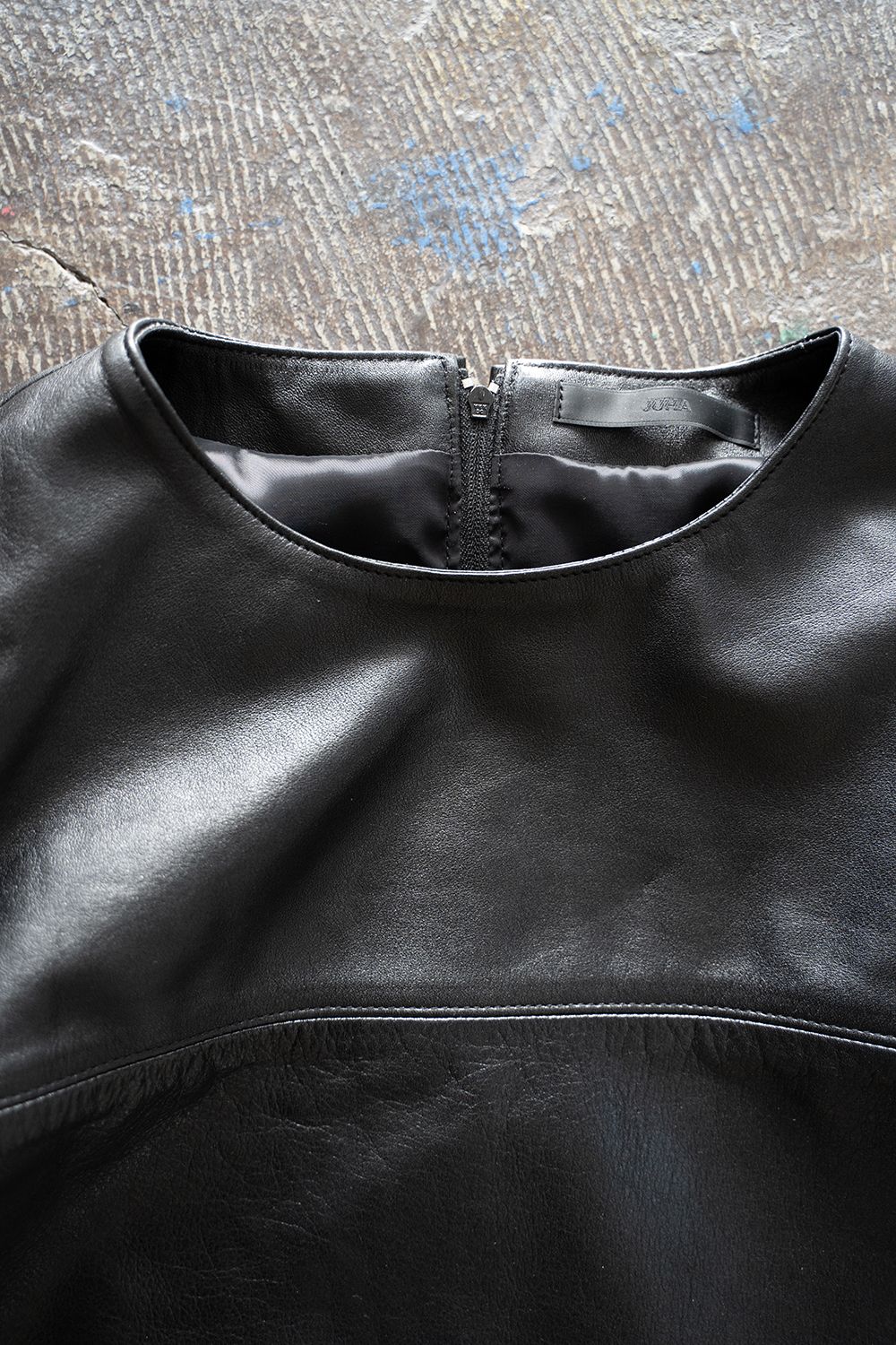 【ラスト1点】【24SS】Cow Leather P/O/カウレザープルオーバー(BLACK)