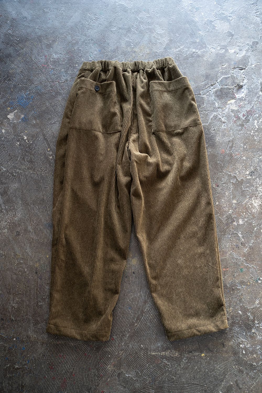 【ラスト1点】【23AW】綿×レーヨンコーデュロイイージーパンツ(OLIVE)