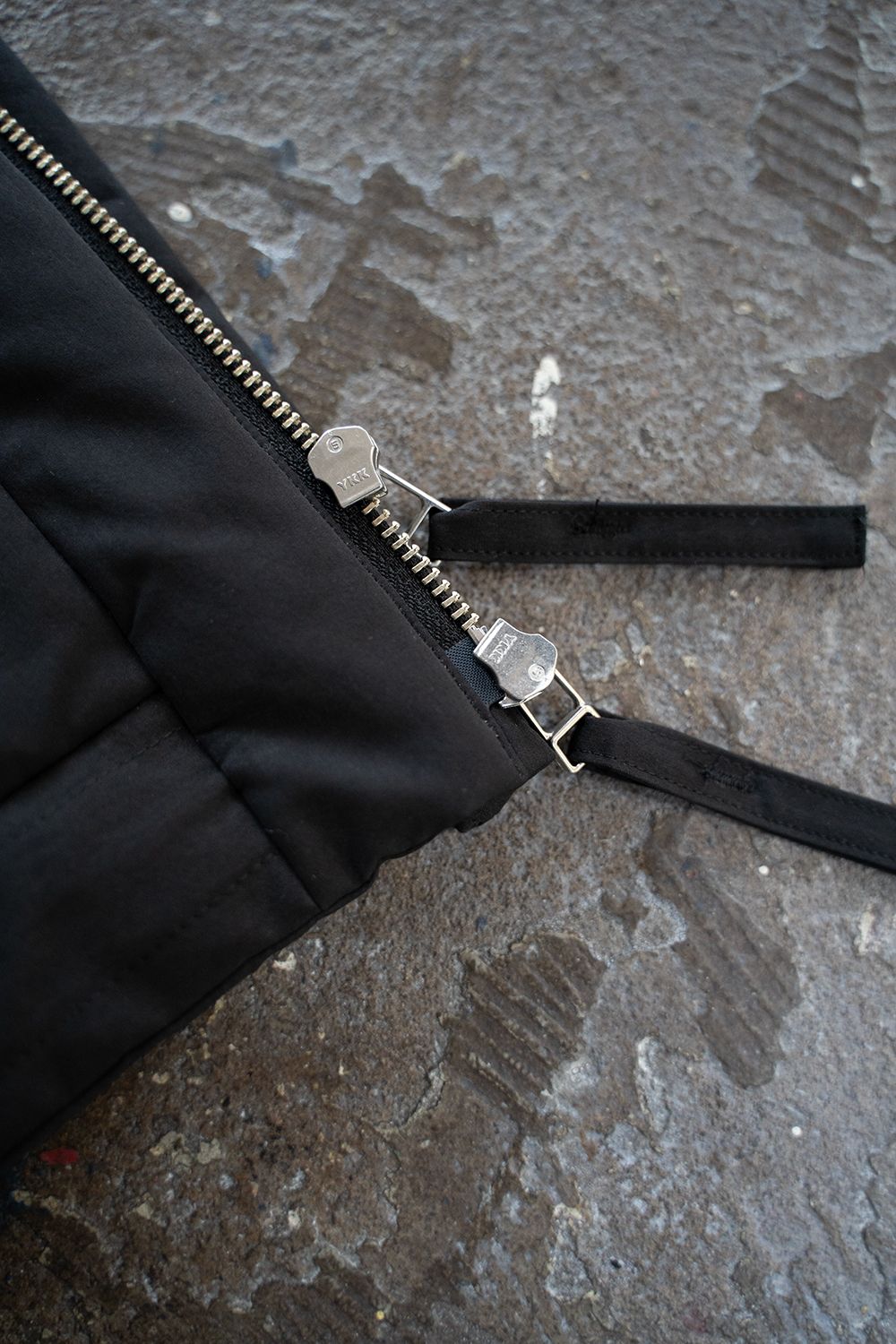 【ラスト1点】【24AW】撥水シンサレートスタンドカラーベスト(INK BLACK)