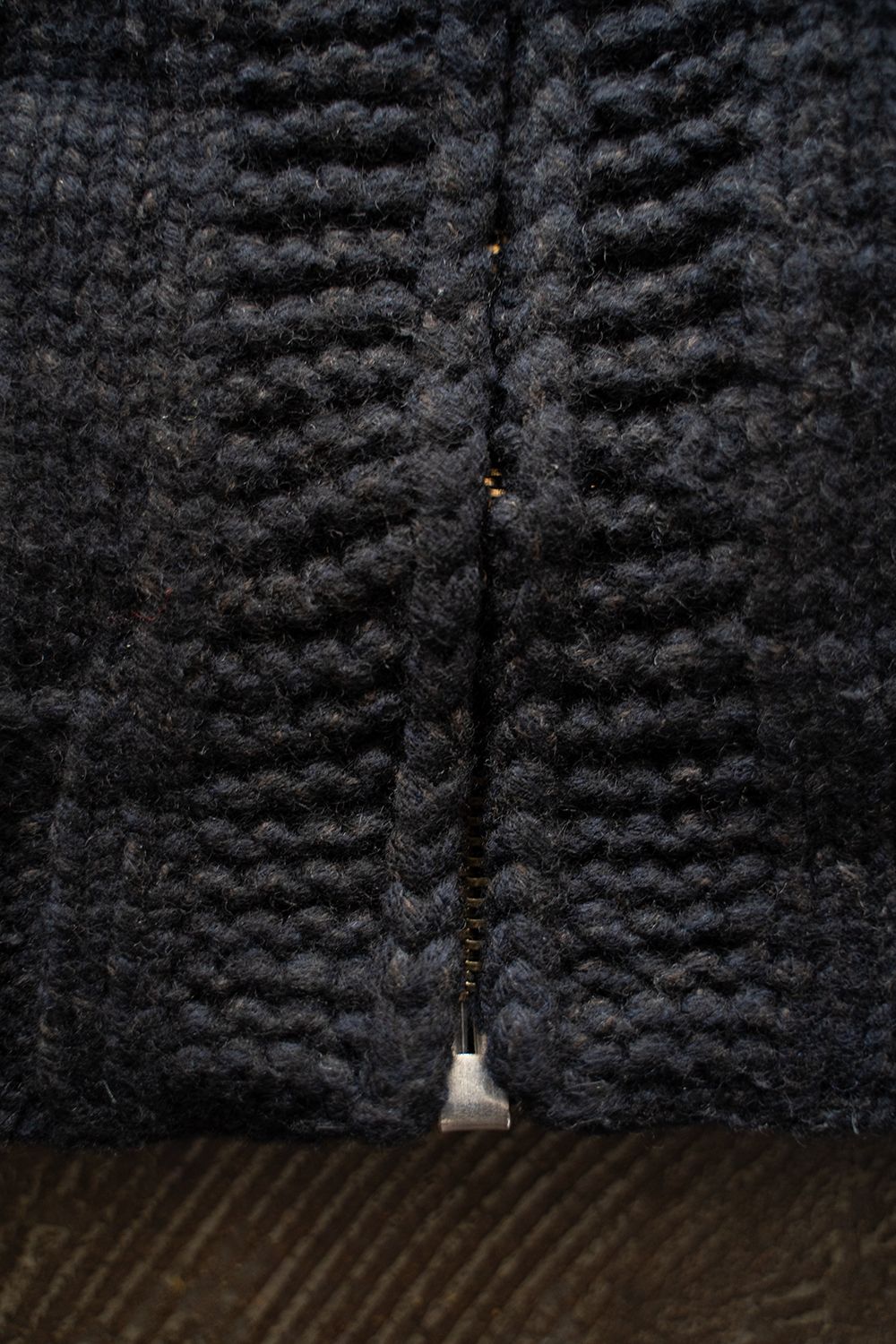 【ラスト1点】yak/lambs multi ply HAND KNITTING cowichan sweater(DARK NAVY)