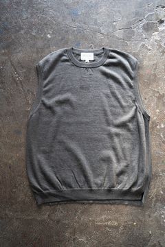 【ラスト1点】【23AW】ヤク×コットンニットベスト(CHARCOAL)