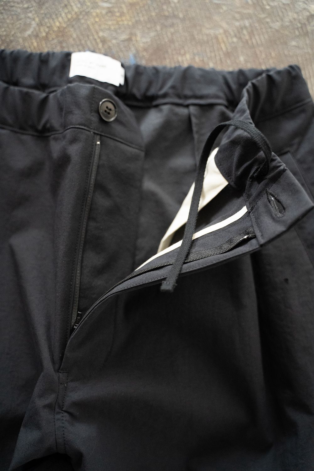 【ラスト1点】【24SS】ディープタックナイロンイージーパンツ(BLACK)