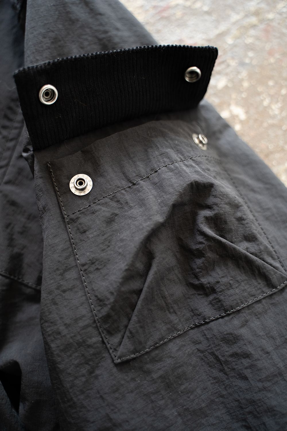 【ラスト1点】【23AW】Water Proof Rip Stop Nylon Stand Coat/撥水リップストップナイロンスタンドコート(BLACK)【ユニセックス】