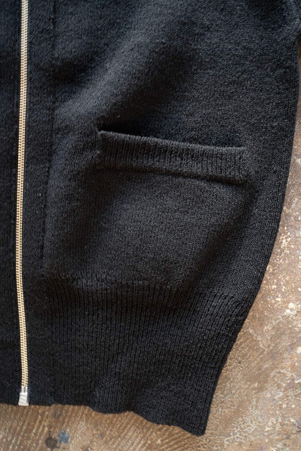 【ラスト1点】Hard twisted Shetlandwool type C-2(BLACK)