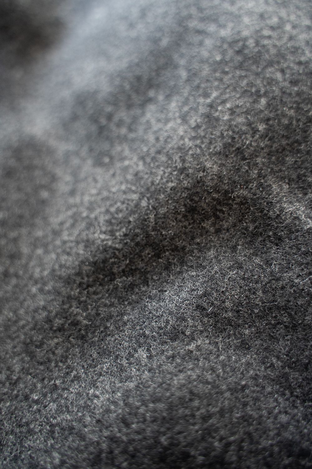 【25AW】ラムウールシンサレートスタンドカラーブルゾン(CHARCOAL)