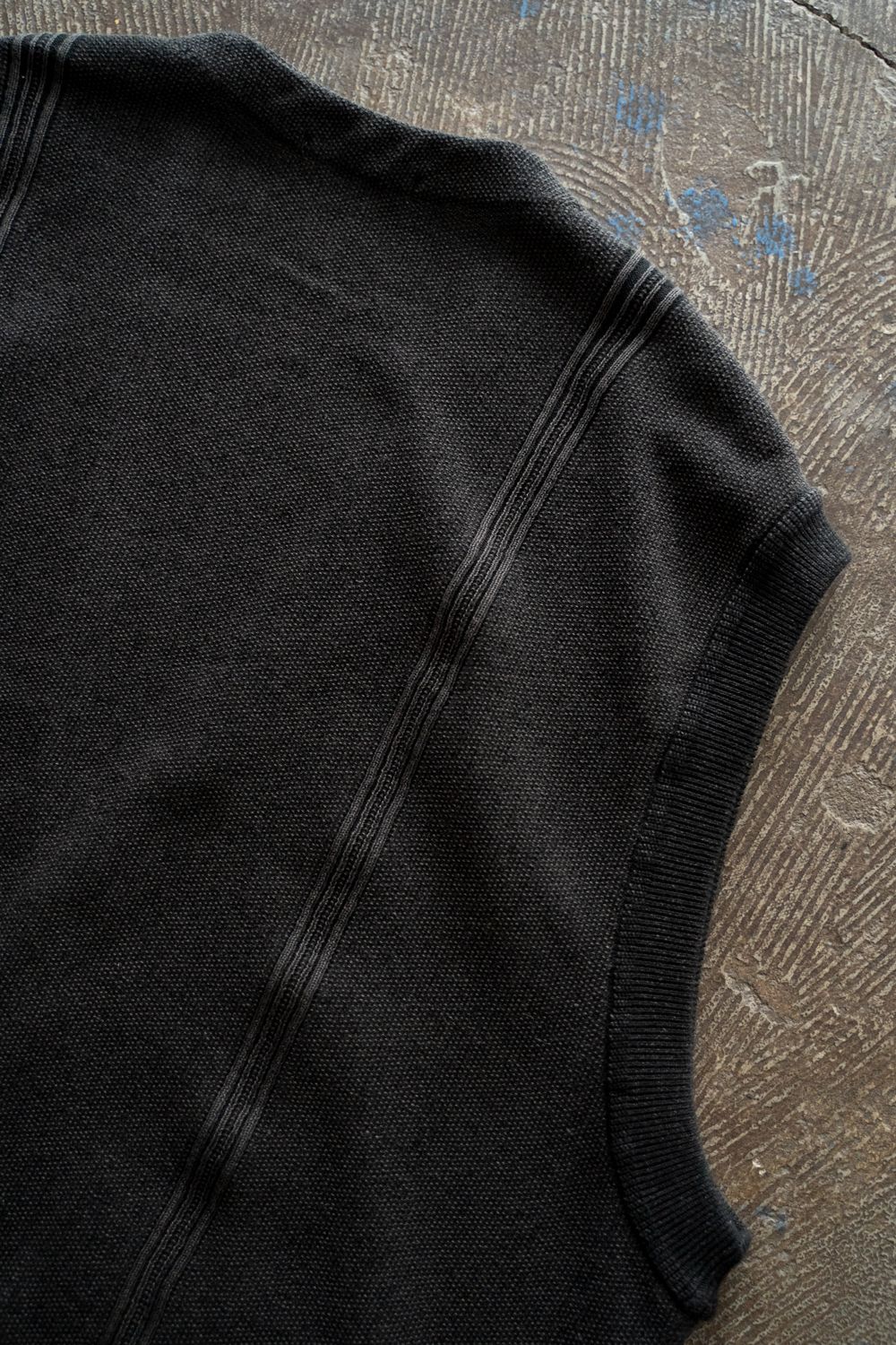 【26SS】Shirotsume V-neck Vest(BLACK)