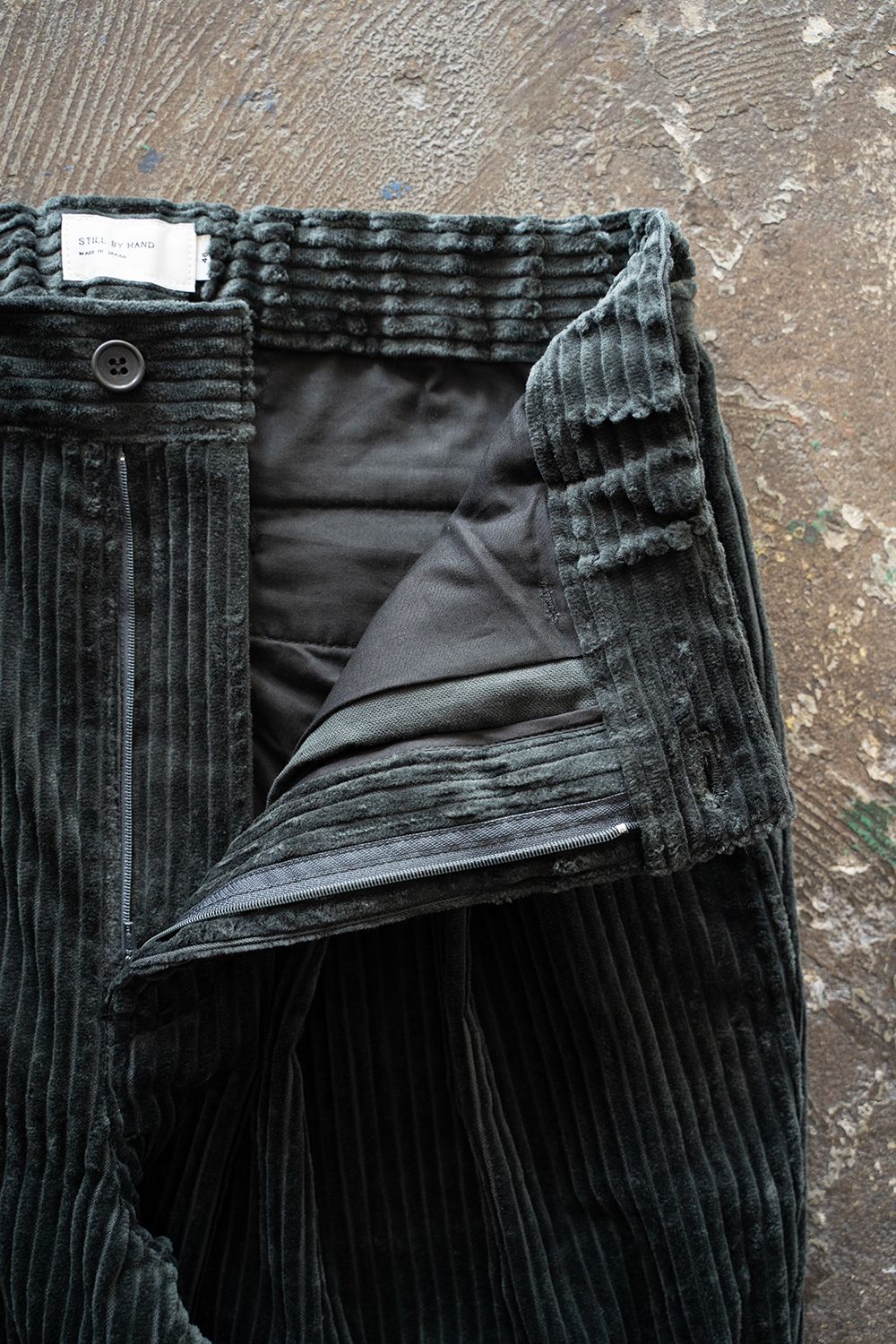 【25AW】3.5W太畝コーデュロイイージーパンツ(BLUE CHARCOAL)