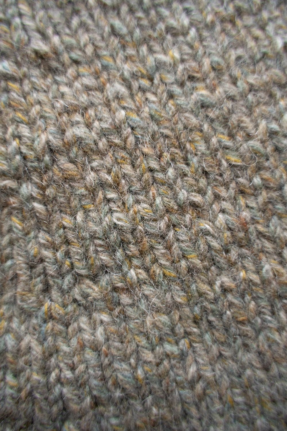 yak/lambs multi ply HAND KNITTING yoke top crew neck sweater(FOG)
