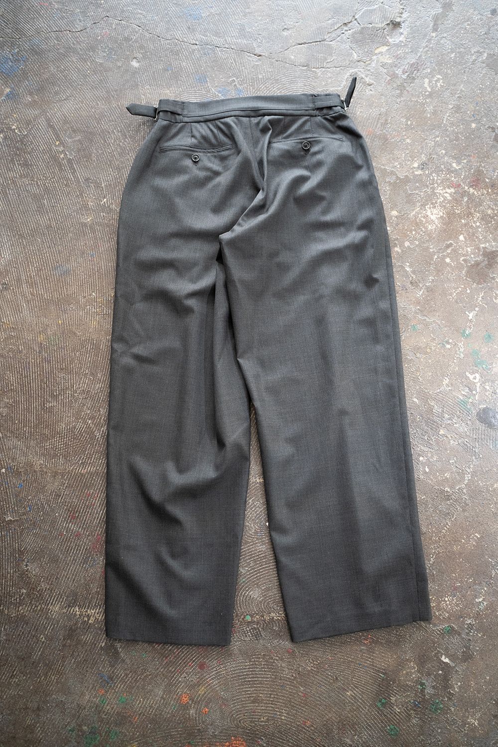 【ラスト1点】【23SS】2-Tack Wool Tropical Trousers/2タックウールトロピカルトラウザーズ(CHARCOAL)