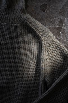 brushed yak/Shetland wool turtle neck sweater(CANDY BLUE)
