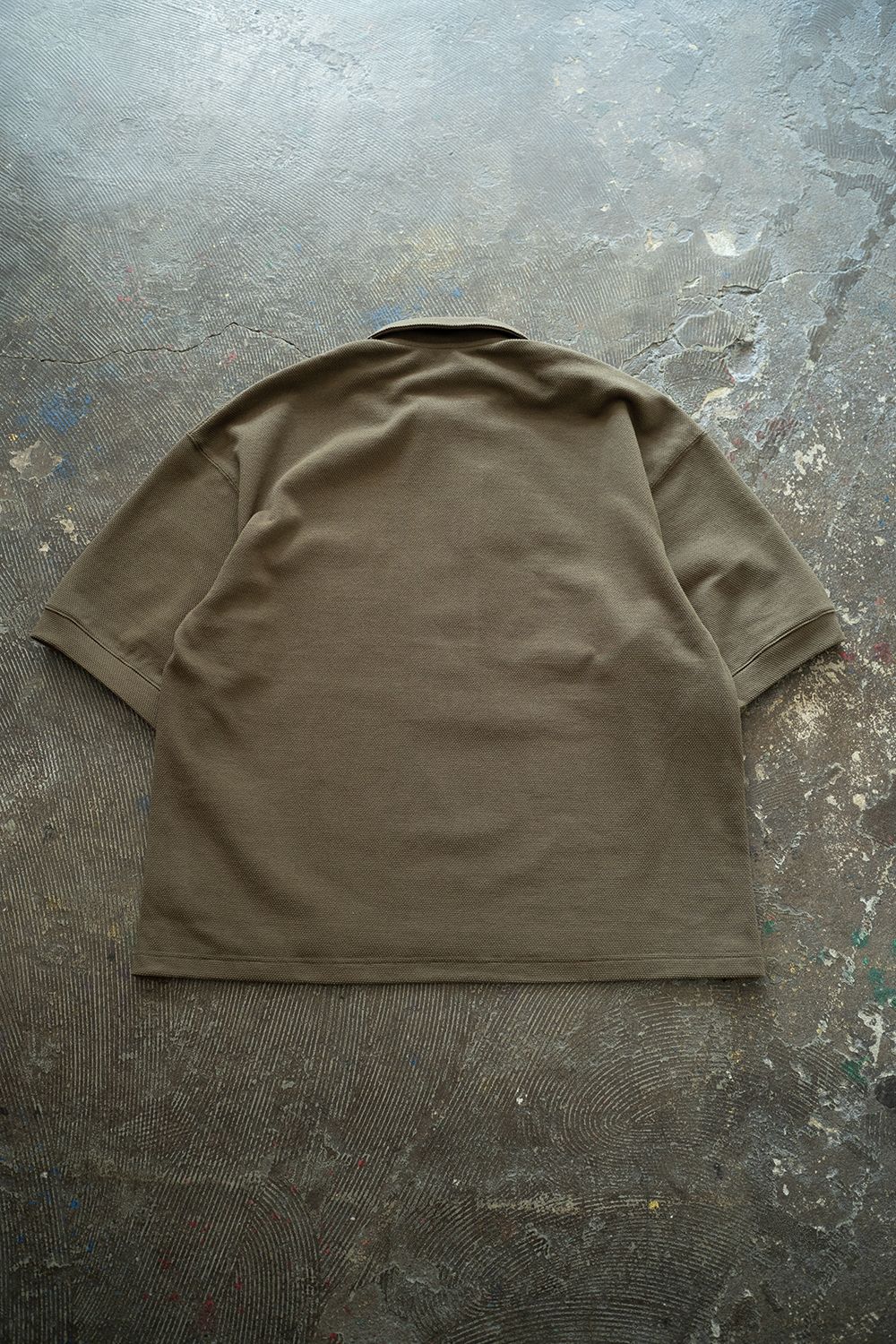 【ラスト1点】【25SS】空紡糸オーバーサイズニットポロ(KHAKI)