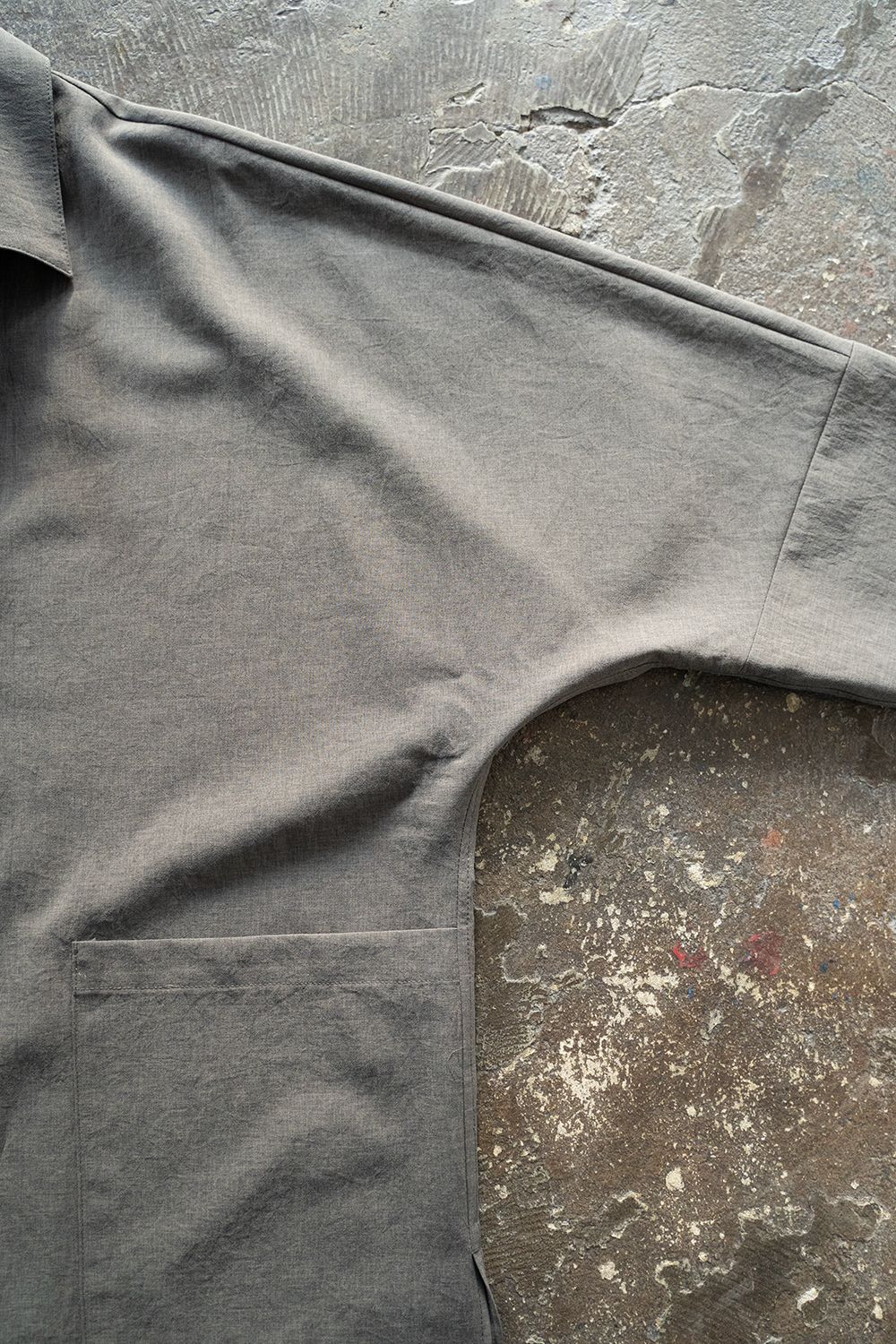 【ラスト1点】【23SS】強撚ポリエステルドルマンジャケット(GRAY)