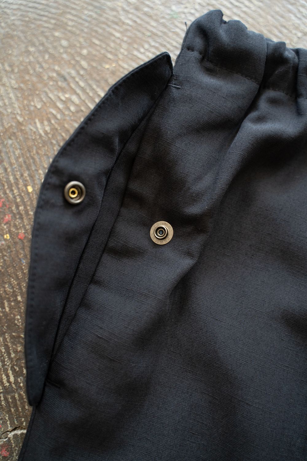 【ラスト1点】【25SS】裾ジップイージーパンツ(DARK NAVY)