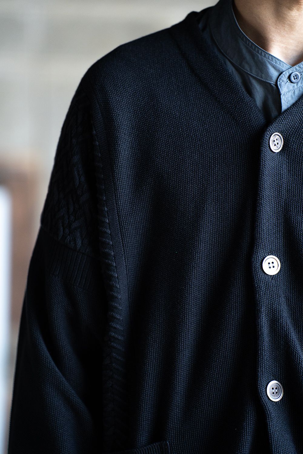 YASHIKI - 【23SS】Hanaikada Cardigan(BLACK) | Salty