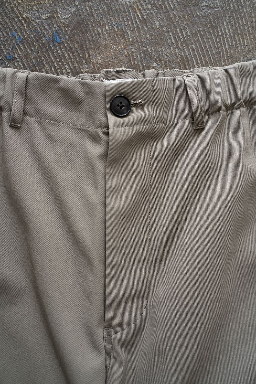 【ラスト1点】【23SS】強撚コットン×ポリエステルワイドイージーパンツ(GRAY KHAKI)