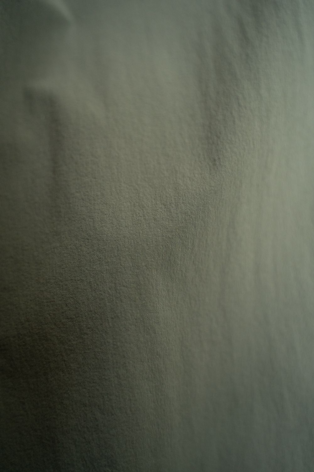 【25SS】1-Tack Nylon Trousers/1タックナイロントラウザーズ(KHAKI)