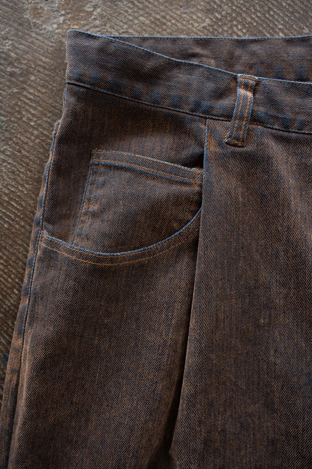 【26AW】Washed Flocked Denim Pants(FADED BROWN)