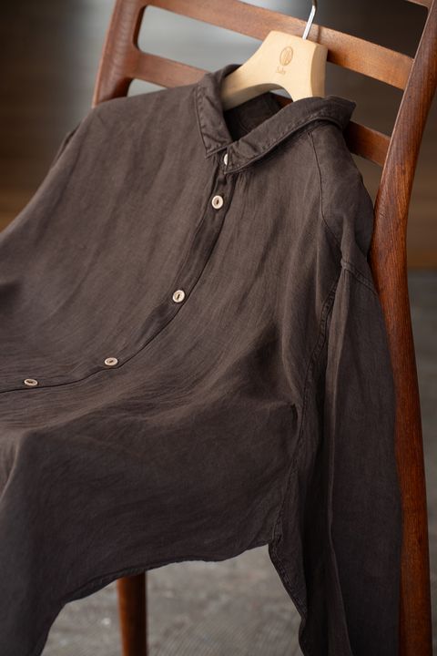 大麻シャツ大 (泥染)