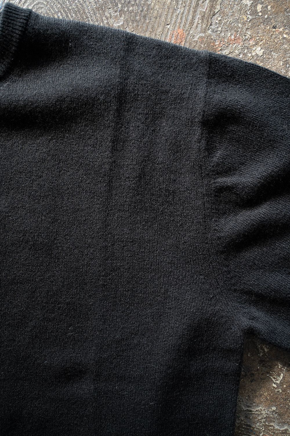 【ラスト1点】【24AW】ウール×シルク10Gクルーネックニット(BLACK)